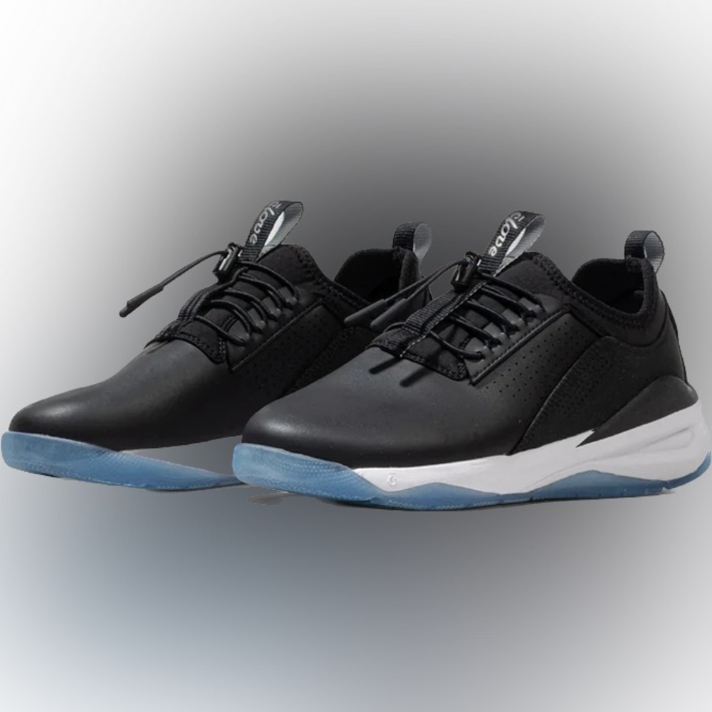 Women’s Clove Sneakers. Night Shift.
